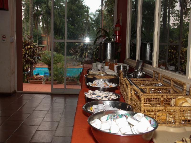 Iguazu Inn Hostel Puerto Iguazú Dış mekan fotoğraf