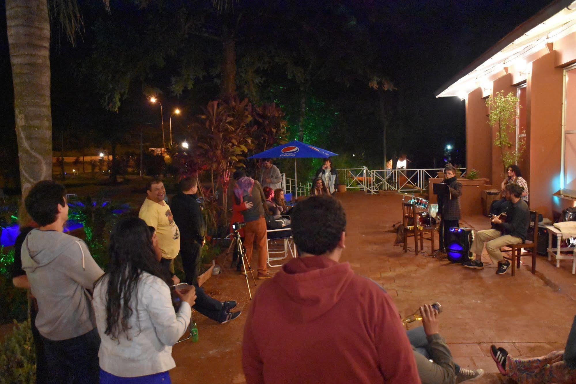 Iguazu Inn Hostel Puerto Iguazú Dış mekan fotoğraf